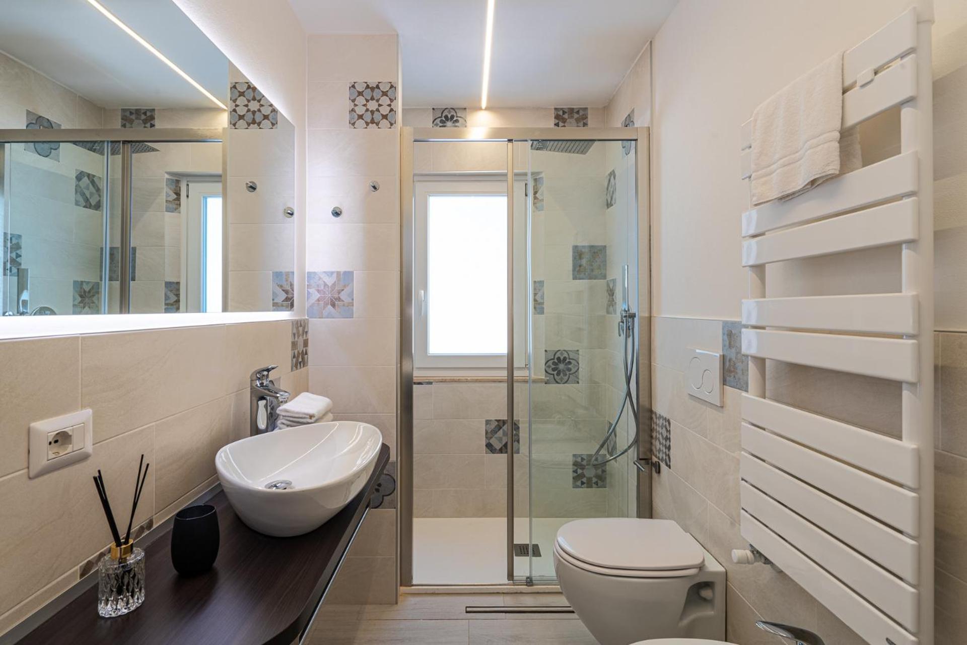Inaugurazione 2024 - Villa Pratu Apartments A 100 Metri Dal Mare リッチョーネ エクステリア 写真