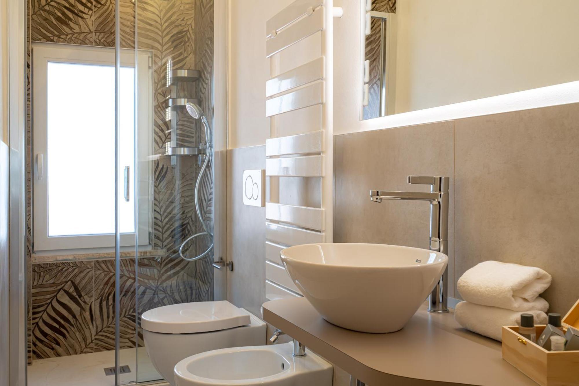 Inaugurazione 2024 - Villa Pratu Apartments A 100 Metri Dal Mare リッチョーネ 部屋 写真